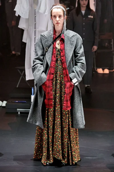 Look 22